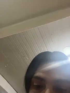 Snapshot of jjasmine34 chatting on February 6, 10:35 pm jjasmine34 online show from February 6, 10:35 pm