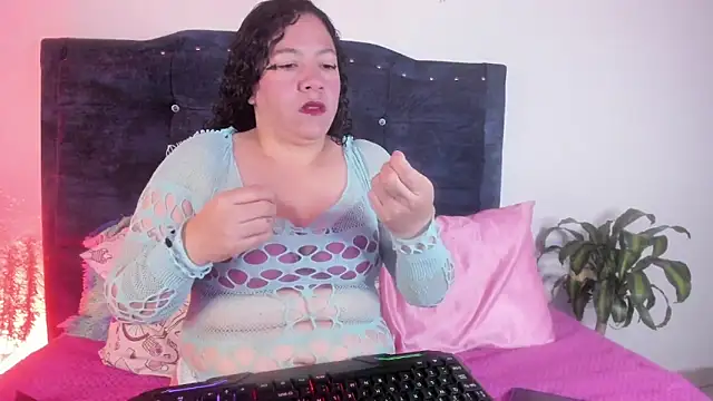 sexy diablaa online show from February 23, 1:19 pm