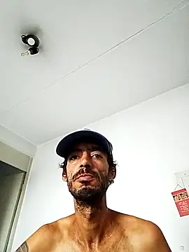 Swicth love online show from April 9, 7:41 pm