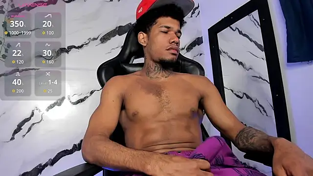 Snapshot of Nehemiaa_boy chatting on February 12, 1:39 pm Nehemiaa boy online show from February 12, 1:39 pm