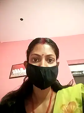 BIG QWEEN NO1 online show from February 18, 7:04 am