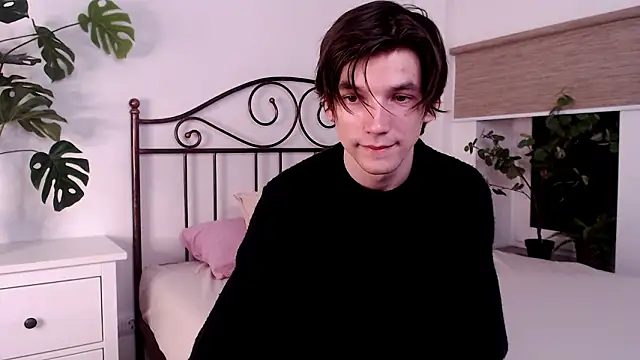 Snapshot of A_LF chatting on February 11, 8:47 pm A LF online show from February 11, 8:47 pm