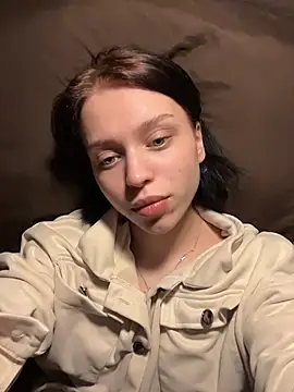  luna fox  online show from February 10, 6:56 pm