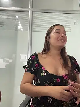 Emily Harpeer online show from March 30, 11:44 am