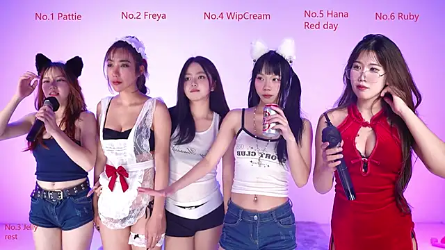 Snapshot of Believe-girl chatting on May 31, 6:09 pm Believe-girl online show from May 31, 6:09 pm
