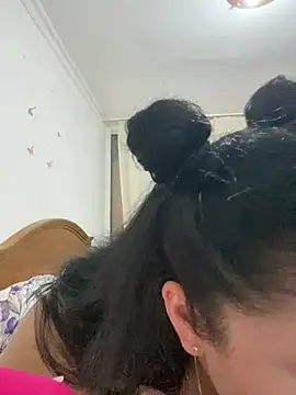 Snapshot of Amber_Sinn chatting on July 12, 6:10 pm Amber Sinn online show from July 12, 6:10 pm