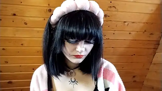 Snapshot of SmilingPatent chatting on February 18, 1:18 pm SmilingPatent online show from February 18, 1:18 pm