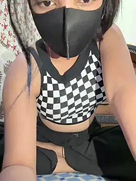 Snapshot of Cutedesigirl chatting on February 27, 5:07 am Cutedesigirl online show from February 27, 5:07 am