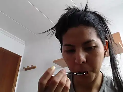 ZeforAitanna online show from February 17, 2:24 pm