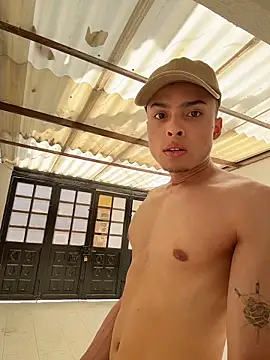 Eros lee online show from February 12, 3:40 pm