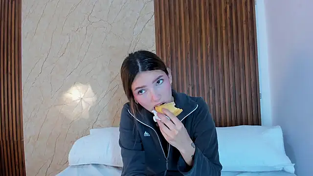 sarita alexis online show from February 23, 11:29 am