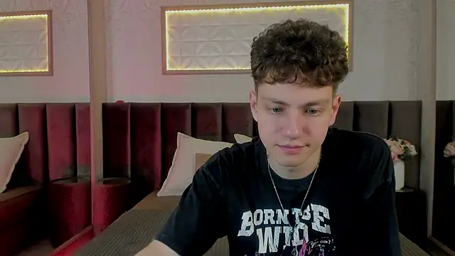 StefanBev online show from March 6, 7:43 pm