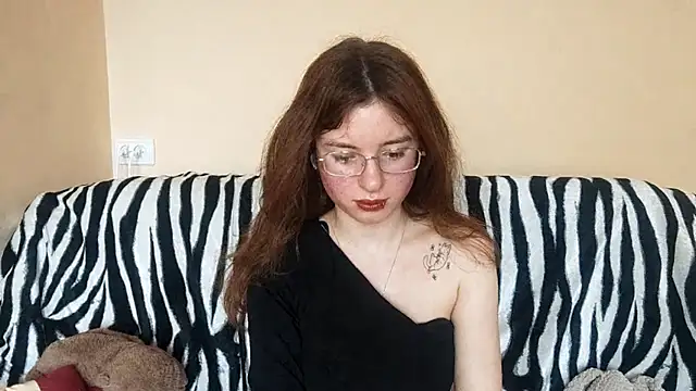 LanitaHemple online show from April 7, 1:22 pm