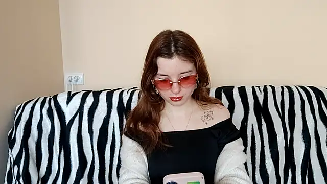 LanitaHemple online show from April 14, 11:16 am