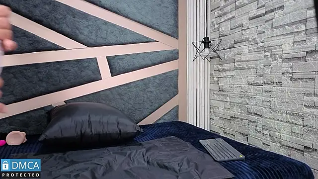 Snapshot of sandra_rey_ chatting on February 25, 7:01 pm sandra rey online show from February 25, 7:01 pm