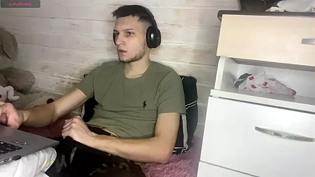 Donald boy online show from March 20, 10:58 pm