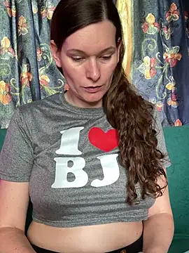 Midnight Munch online show from May 24, 6:18 am