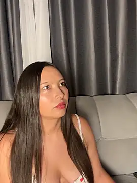 Snapshot of Kim_2026 chatting on March 14, 1:44 am Kim 2026 online show from March 14, 1:44 am