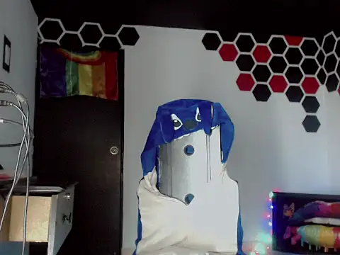 nebullax mcqueen online show from February 20, 1:22 pm