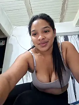 AnnaMil3J online show from February 27, 10:43 pm