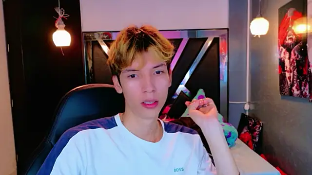 Snapshot of Liam_Green1 chatting on February 21, 11:55 am Liam Green1 online show from February 21, 11:55 am