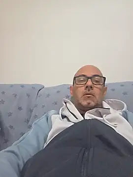 pareja47 online show from February 17, 9:06 am