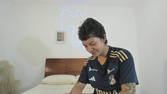 hardcoreheat ind online show from February 26, 1:04 am