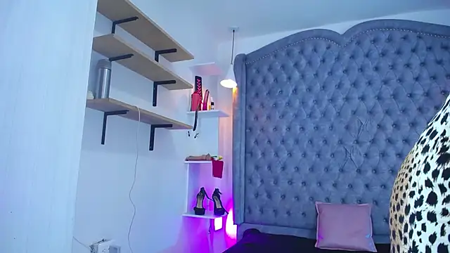 Snapshot of baihu_jin7 chatting on February 16, 7:32 pm baihu jin7 online show from February 16, 7:32 pm