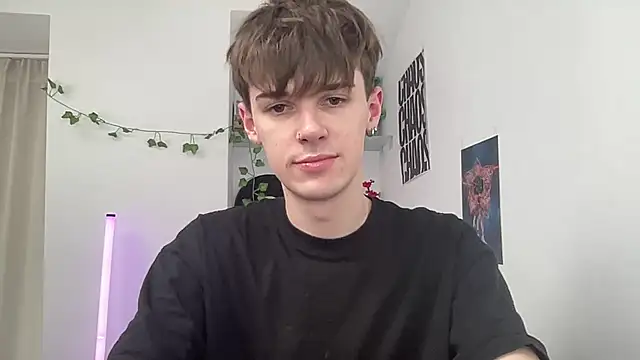 YourMilkyGuy online show from June 22, 12:46 pm