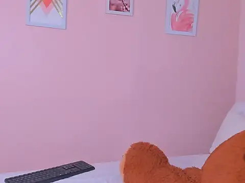 Snapshot of violeta_rodriguezz chatting on April 2, 7:55 pm violeta rodriguezz online show from April 2, 7:55 pm