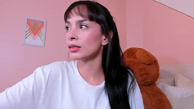 Snapshot of violeta_rodriguezz chatting on April 27, 5:44 pm violeta rodriguezz online show from April 27, 5:44 pm