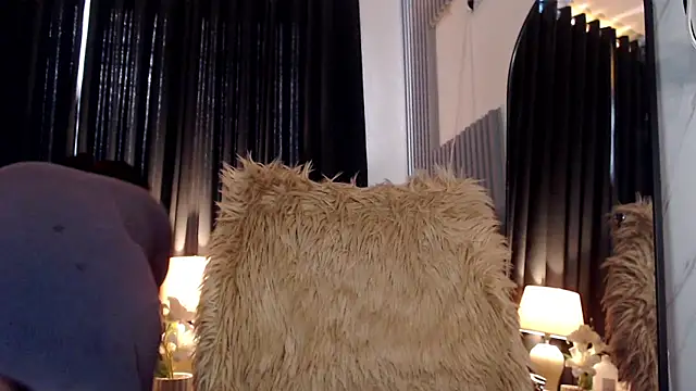 Snapshot of Mooree_naba chatting on November 18, 11:26 pm Mooree naba online show from November 18, 11:26 pm