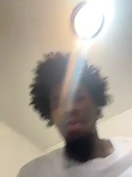 Snapshot of pussyeater_- chatting on February 14, 12:35 pm pussyeater - online show from February 14, 12:35 pm