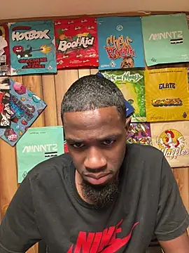 Snapshot of pussyeater_- chatting on February 27, 1:38 am pussyeater - online show from February 27, 1:38 am