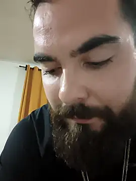 Snapshot of PelifiFilipee chatting on February 21, 2:45 am PelifiFilipee online show from February 21, 2:45 am