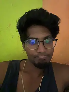 Snapshot of chennai_sexyboy chatting on February 24, 5:27 am chennai sexyboy online show from February 24, 5:27 am