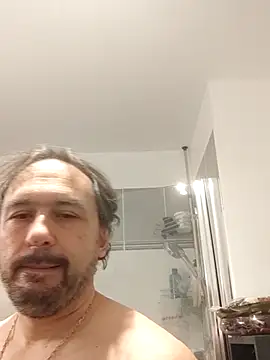 Snapshot of Luluberlu04 chatting on February 15, 2:19 am Luluberlu04 online show from February 15, 2:19 am