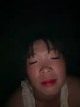 cuty lusy online show from May 29, 1:09 pm