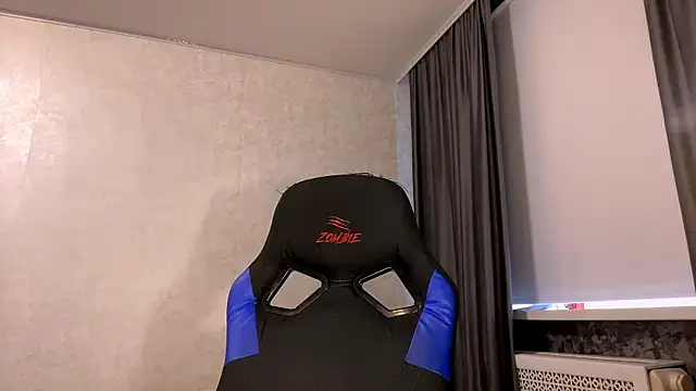 Snapshot of TaliCaan chatting on February 11, 12:32 pm TaliCaan online show from February 11, 12:32 pm