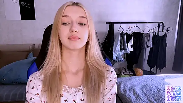 TaliCaan online show from April 5, 11:07 am