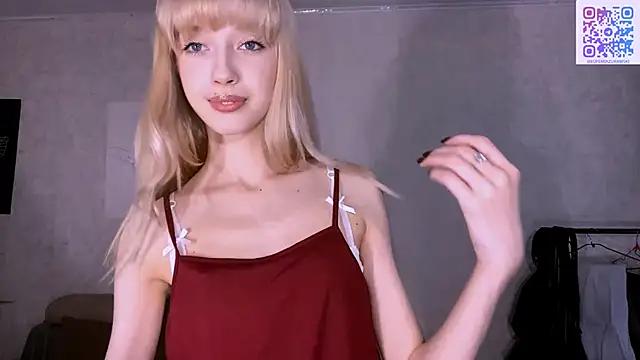 TaliCaan online show from April 10, 11:15 am