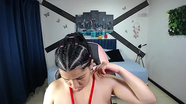 Snapshot of Zalomme chatting on June 30, 1:45 pm Zalomme online show from June 30, 1:45 pm