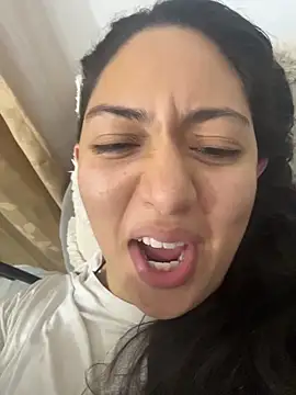 Snapshot of Victoria_Lusty chatting on February 27, 12:21 am Victoria Lusty online show from February 27, 12:21 am