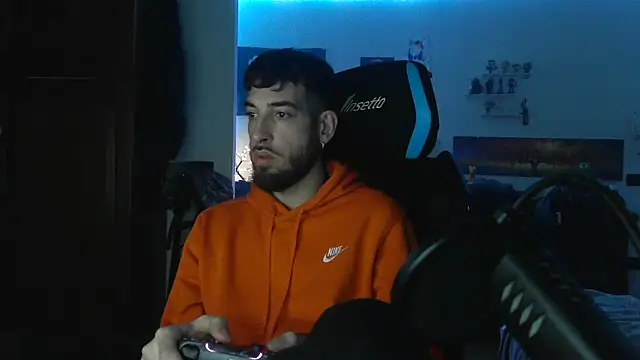 maestroboris95 online show from February 13, 11:45 pm