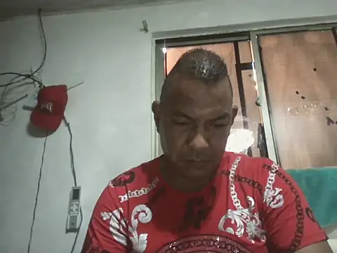 Quillero18 online show from May 20, 8:37 pm