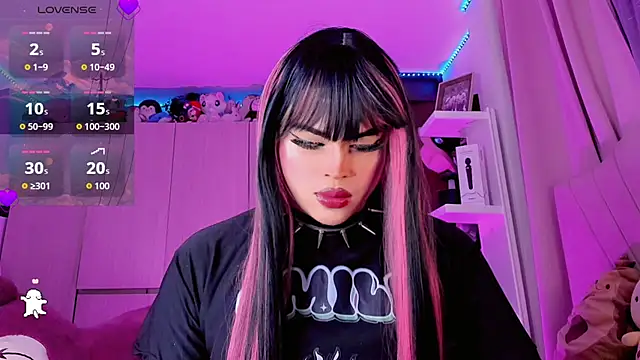 Danna xz online show from May 15, 4:58 pm