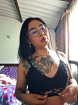 Zafira glow online show from February 11, 8:25 pm