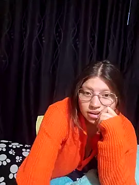 Monroe0303 online show from February 26, 11:04 pm