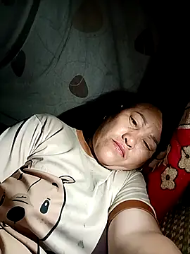 Snapshot of Lucky_baby7 chatting on April 15, 10:21 pm Lucky baby7 online show from April 15, 10:21 pm