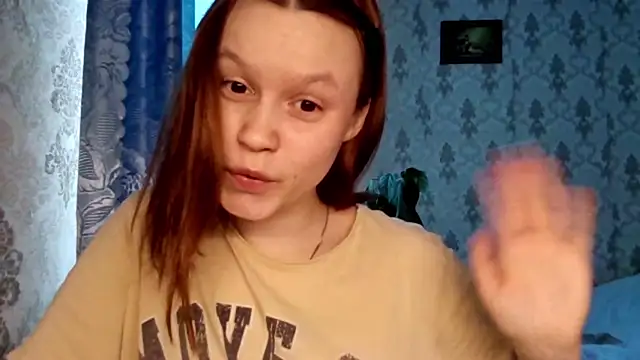 Snapshot of Ammymia chatting on February 13, 8:32 am Ammymia online show from February 13, 8:32 am